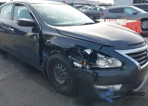 2015 Nissan Altima 2.5 S from USA, damaged, VIN 1N4AL3AP7FC245237